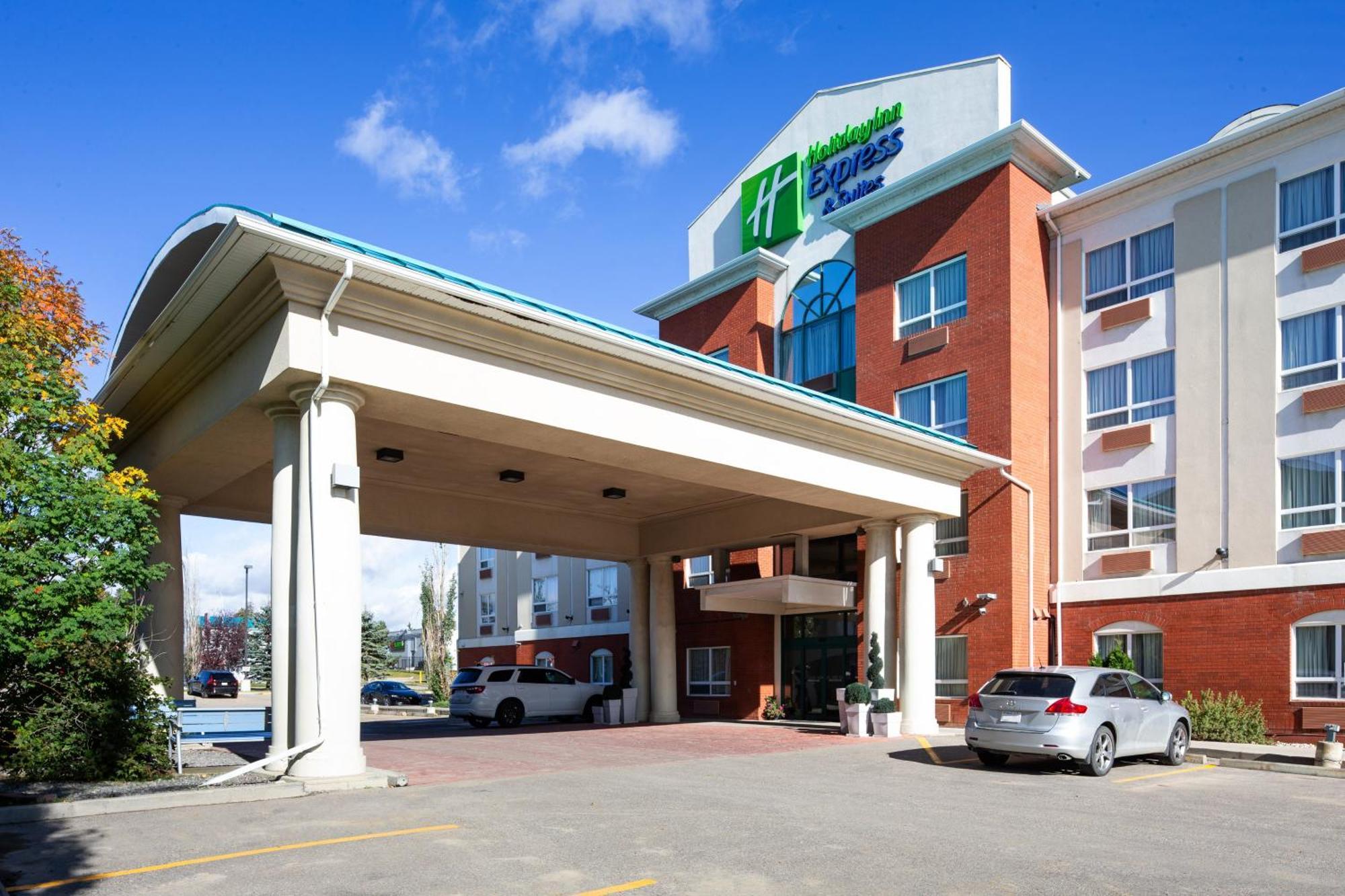 Holiday Inn Express Hotel & Suites Edson By Ihg Екстер'єр фото