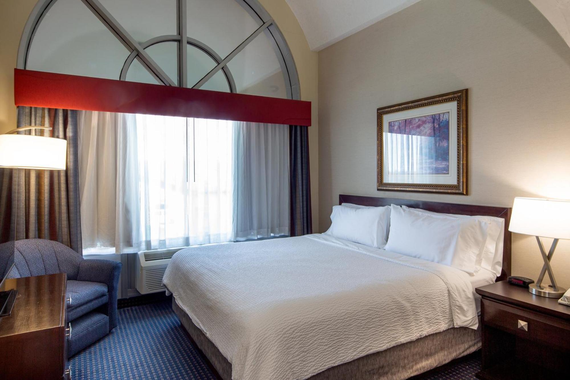 Holiday Inn Express Hotel & Suites Edson By Ihg Екстер'єр фото